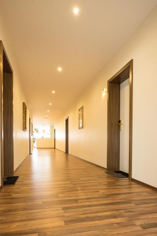 Hotel Viola Hochheim am Main Extérieur photo